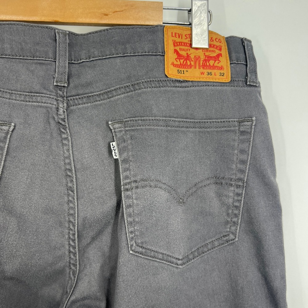 Levis 511 Slim Fit Charcoal Gray Stretch Pants Mens 36x32 04511-3399 - Picture 5 of 9